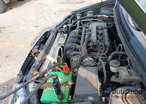 2005 Toyota Corolla Le from USA, damaged, VIN 2T1BR32E05C416300